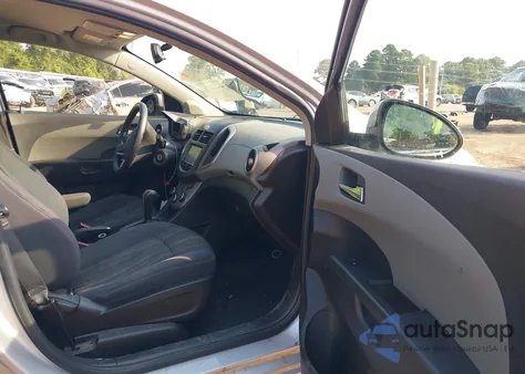 2016 Chevrolet Sonic Lt Auto from USA, damaged, VIN 1G1JC5SH6G4116438